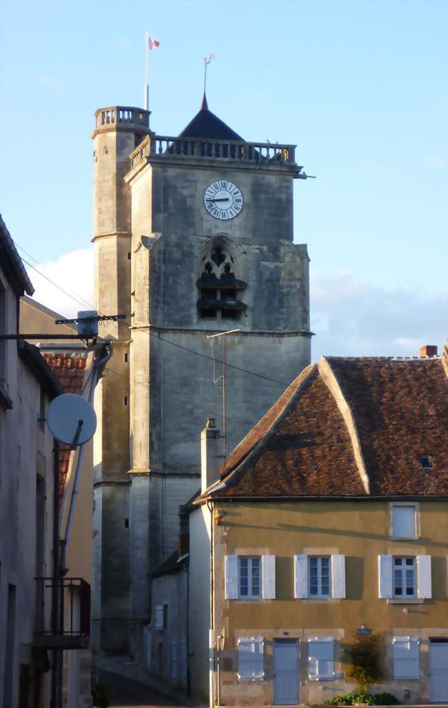 Vue depuis la rue du Commerce - Dornecy (58530) - Nièvre