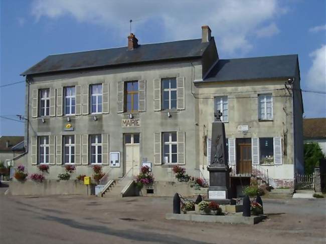 Mairie - Mhère (58140) - Nièvre