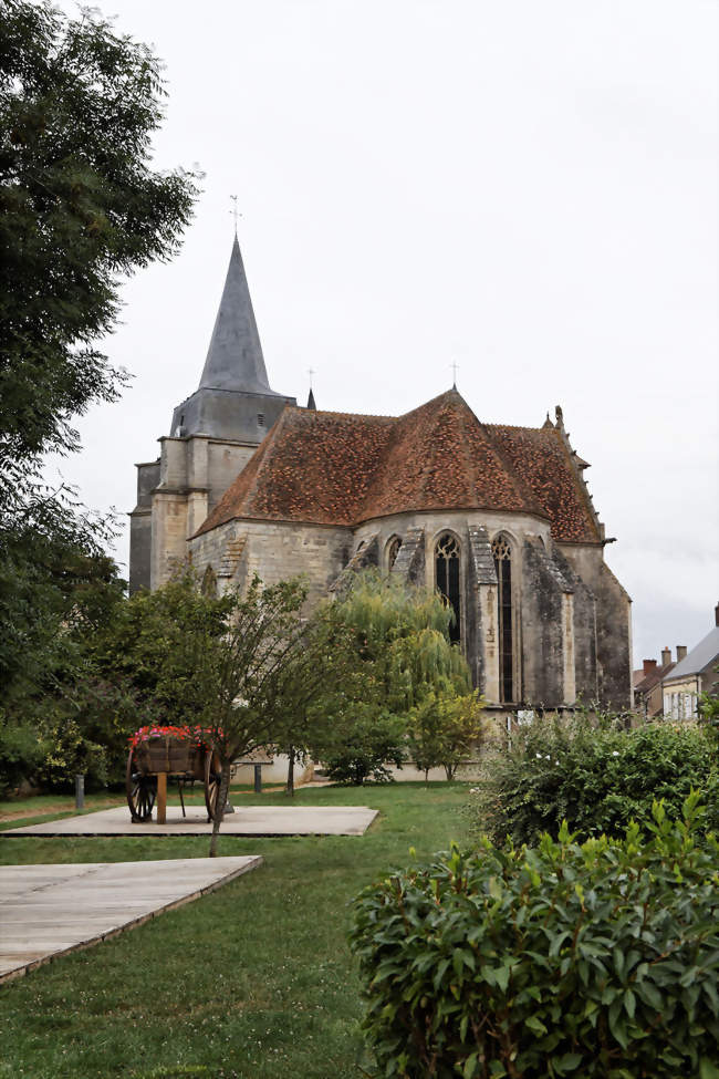 L'église Saint Symphorien de Suilly-la-Tour - Suilly-la-Tour (58150) - Nièvre