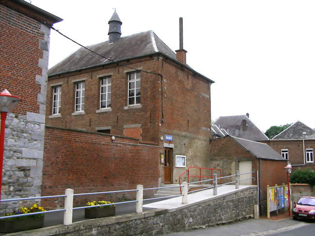 La mairie - Beugnies (59216) - Nord