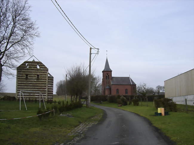 L'église Sainte-Anne de Dehéries - Dehéries (59127) - Nord