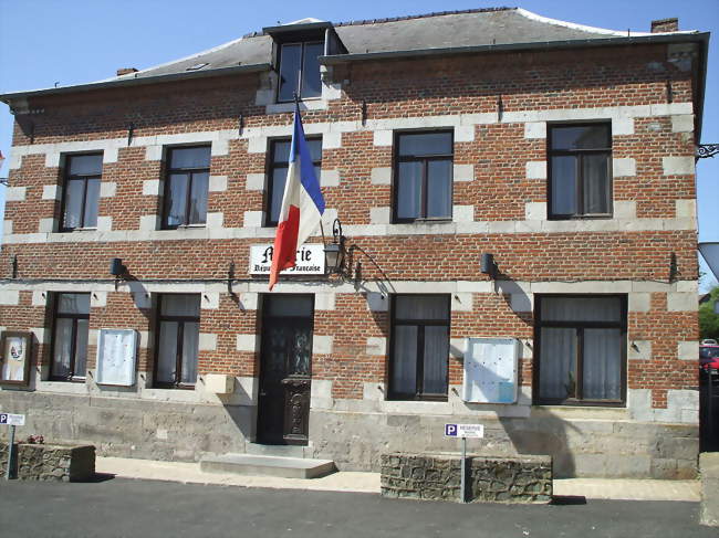 Mairie - Dompierre-sur-Helpe (59440) - Nord