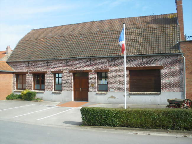 La mairie - Eringhem (59470) - Nord