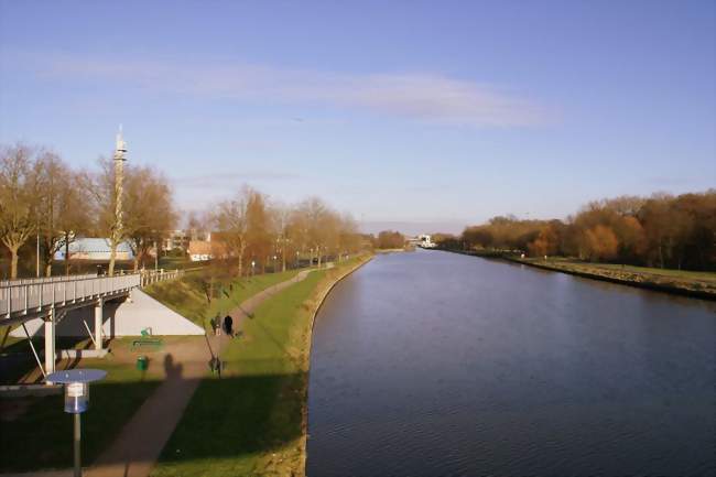 Le canal de la Deûle à Lambersart - Lambersart (59130) - Nord