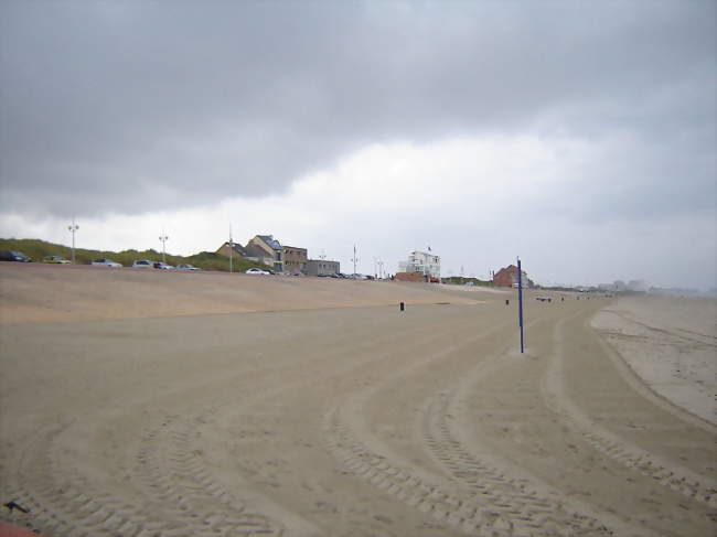 Plage et digue - Leffrinckoucke (59495) - Nord