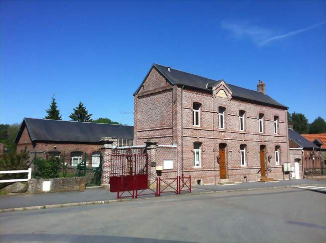 La mairie - Lesdain (59258) - Nord