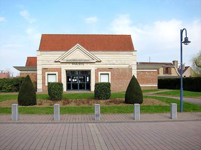 La mairie - Lompret (59840) - Nord
