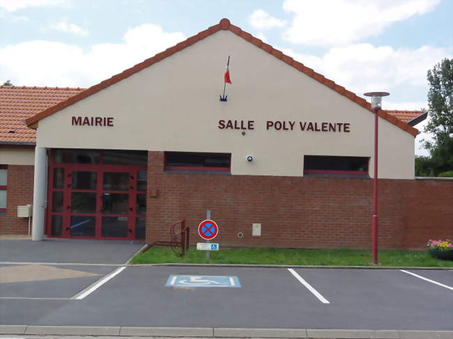 Mairie et salle polyvalente de Montrécourt - Montrécourt (59227) - Nord