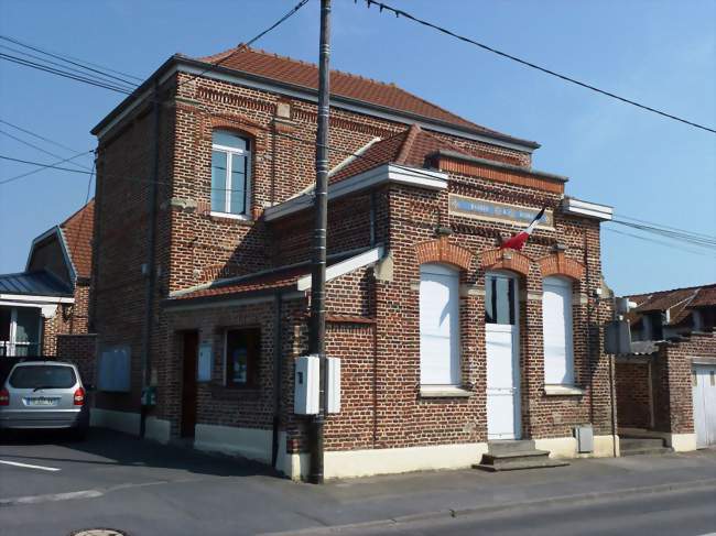 mairie - école - Oisy (59195) - Nord