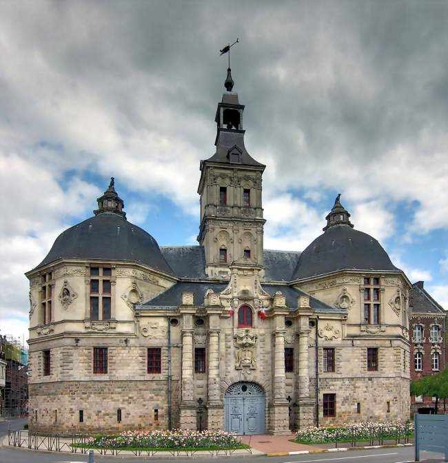 L'Échevinage - Saint-Amand-les-Eaux (59230) - Nord