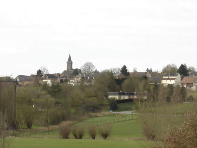 Vue générale du village - Saint-Benin (59360) - Nord