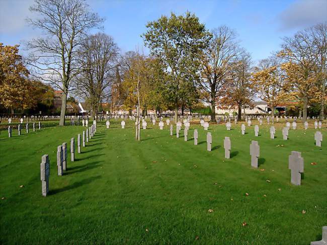 Le cimetière allemand - Wicres (59134) - Nord