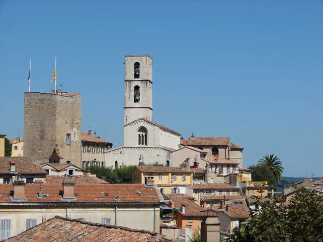 GRASSE - PIZZAS À EMPORTER ET LIVRAISON