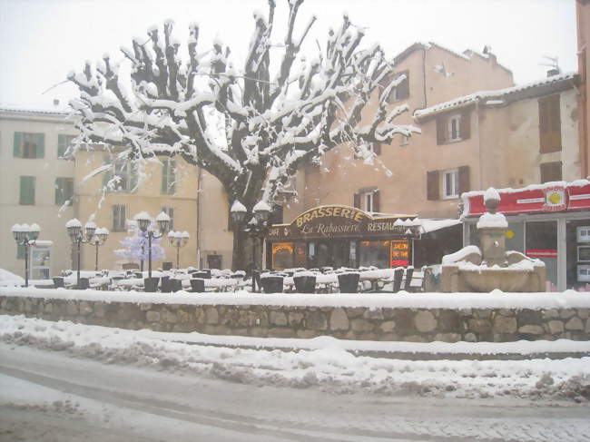 Marché à Saint-Vallier-de-Thiey