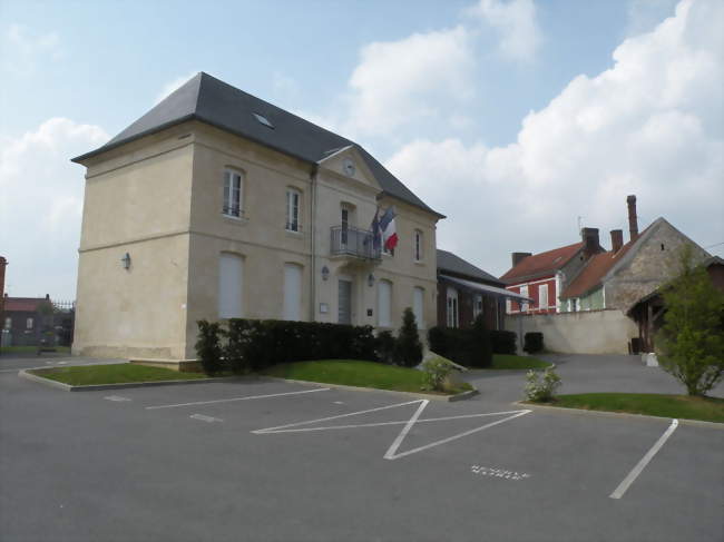 La mairie de Berthecourt - Berthecourt (60370) - Oise