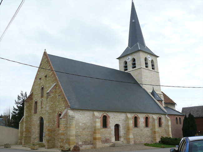 L'église de la Nativité - Francastel (60480) - Oise