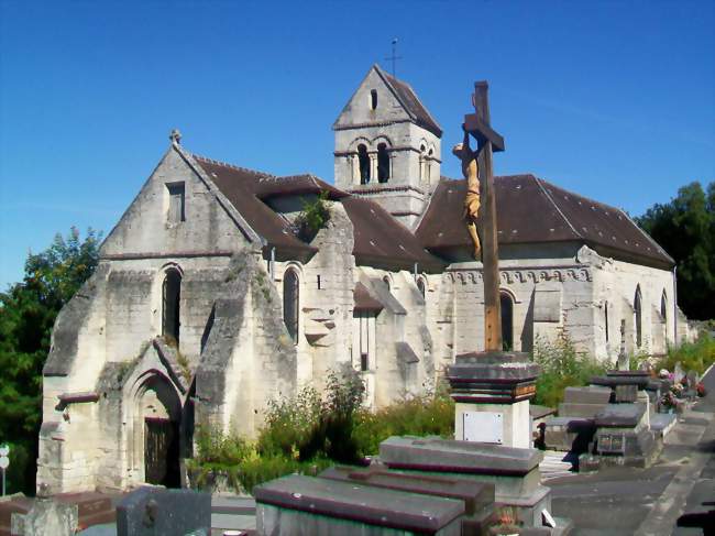 L'église Saint-Remi du XIIe siècle - Laigneville (60290) - Oise