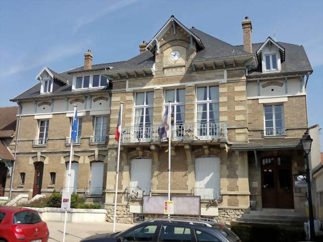 Mairie, rue de la République - Venette (60280) - Oise