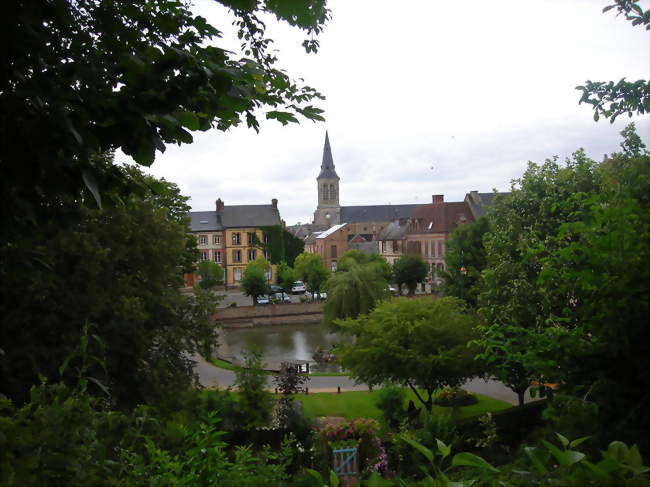 Vue du centre de Moulins-la-Marche depuis la motte féodale - Moulins-la-Marche (61380) - Orne
