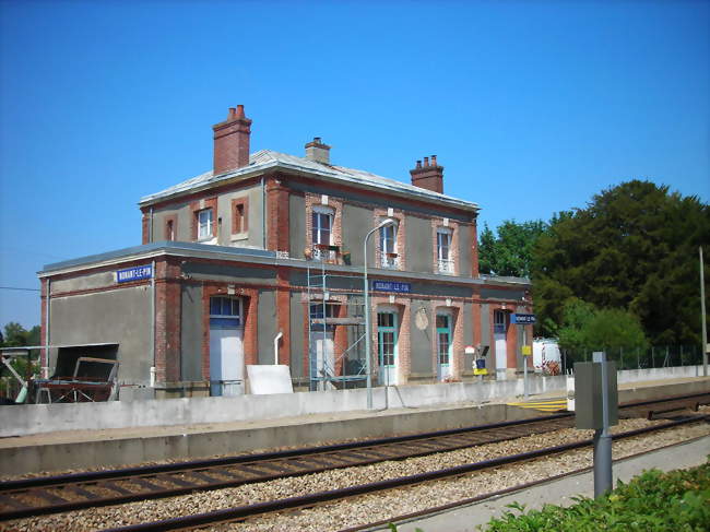 Bâtiment voyageurs de le gare de Nonant-le-Pin - Nonant-le-Pin (61240) - Orne