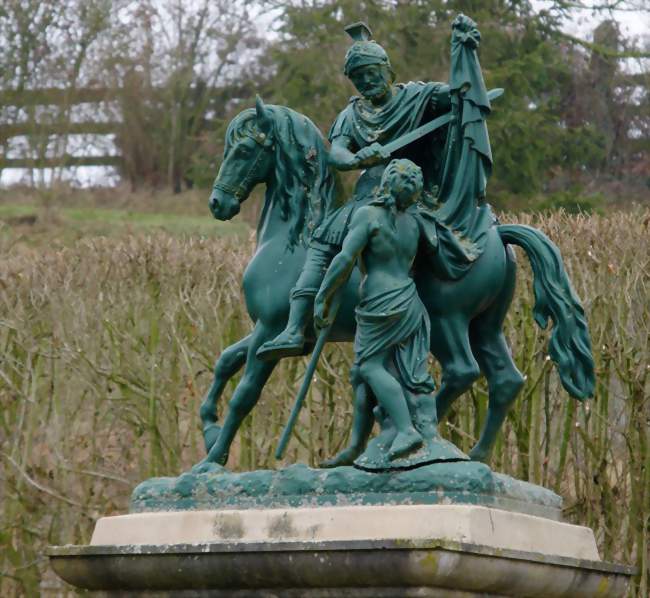 Statue de la fontaine Saint-Martin - Rônai (61160) - Orne
