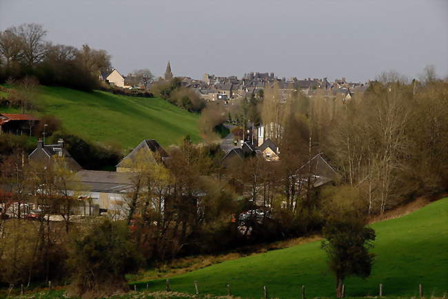 Vallée du Noireau, au sud du bourg - Tinchebray (61800) - Orne