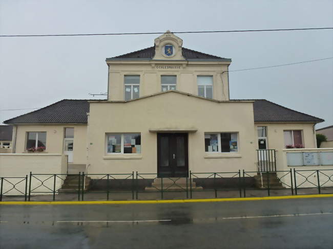 L'école, ancienne mairie - Andres (62340) - Pas-de-Calais