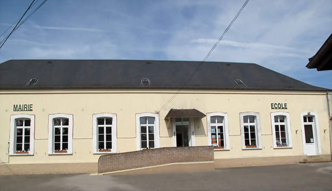 La mairie et l'école - Boisjean (62170) - Pas-de-Calais
