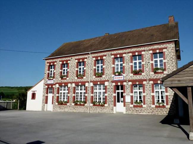 La mairie-école - Brunembert (62240) - Pas-de-Calais