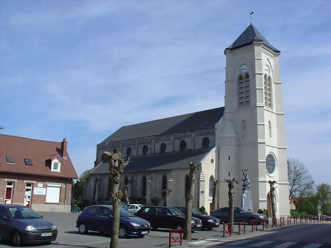 L'église Saint-Martin - Givenchy-en-Gohelle (62580) - Pas-de-Calais