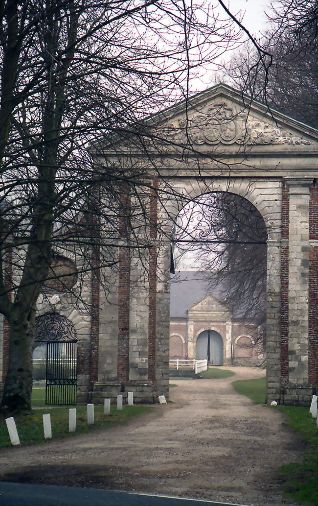 Porche de l'abbaye - Gouy-Saint-André (62870) - Pas-de-Calais