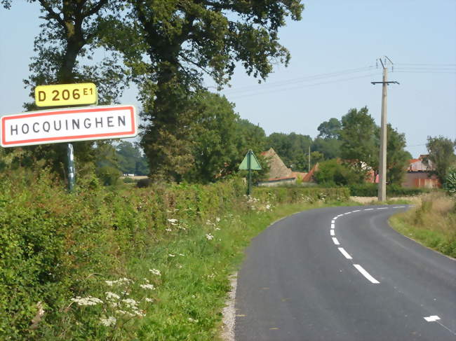 L'entrée de la commune - Hocquinghen (62850) - Pas-de-Calais