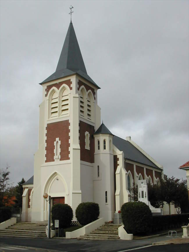 L'église Saint-Léger - Mercatel (62217) - Pas-de-Calais