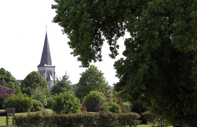 L'église Saint-Riquier - Sorrus (62170) - Pas-de-Calais