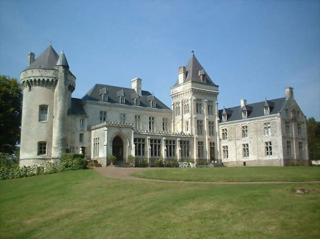 Le château de Villers-Châtel - Villers-Châtel (62690) - Pas-de-Calais