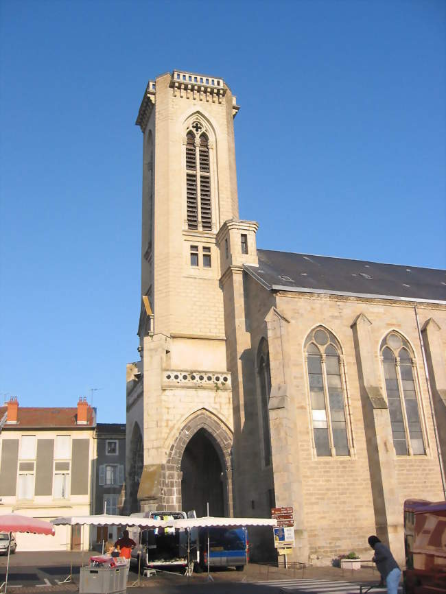 Clocher de l'église paroissiale Notre-Dame - Arlanc (63220) - Puy-de-Dôme