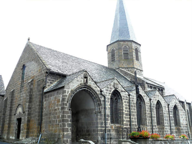Église Saint-André - Besse-et-Saint-Anastaise (63610) - Puy-de-Dôme