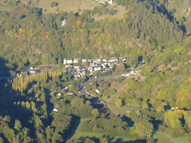 Le village de Chambon-sur-Lac - Chambon-sur-Lac (63790) - Puy-de-Dôme