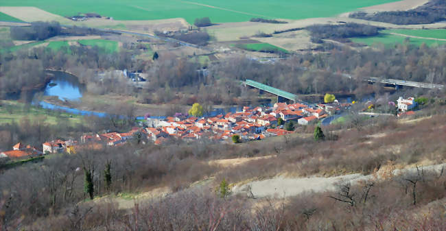 Vue de la commune de Dallet - Dallet (63111) - Puy-de-Dôme