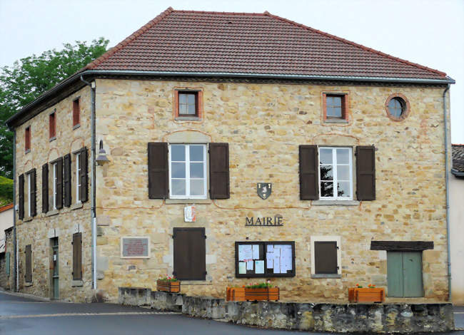 Mairie - Glaine-Montaigut (63160) - Puy-de-Dôme