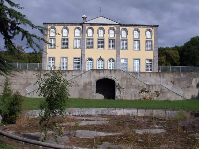 Château de Chalendrat - Mirefleurs (63730) - Puy-de-Dôme