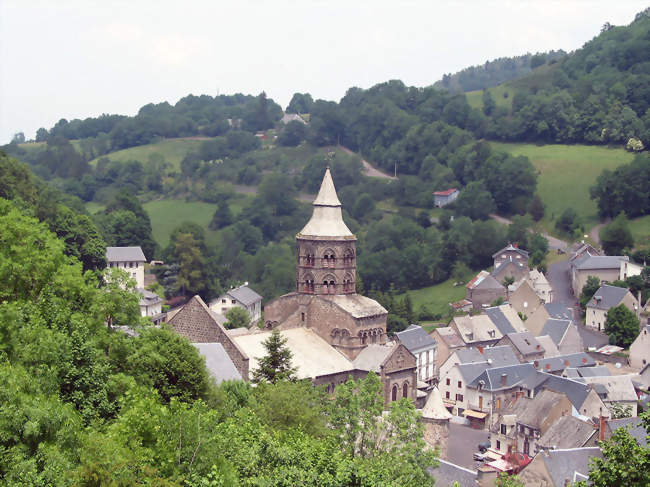 Le village - Orcival (63210) - Puy-de-Dôme