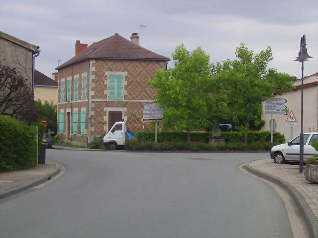 Intersection entre les routes départementales 1093 (direction Pont-du-Château) et 59 (direction Clermont-Ferrand) - Randan (63310) - Puy-de-Dôme