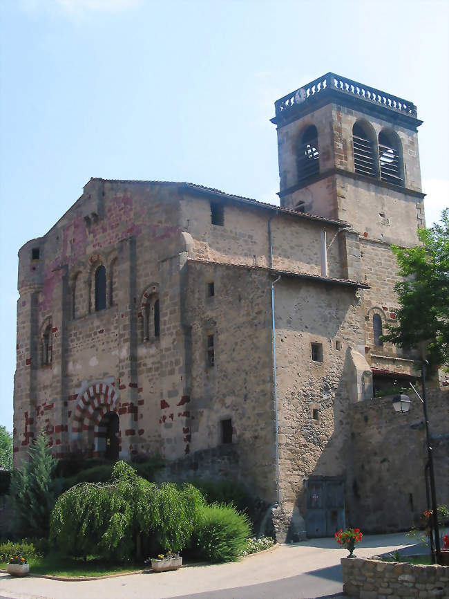 L'église Saint-Didier (XIe siècle) - Saint-Dier-d'Auvergne (63520) - Puy-de-Dôme