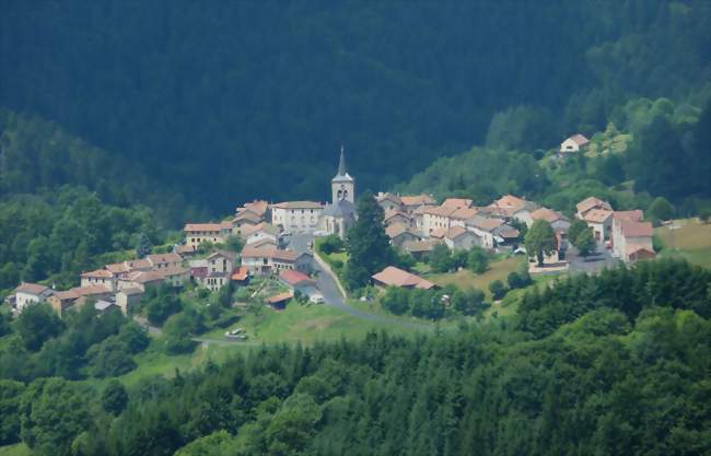 Vue générale du bourg - Valcivières (63600) - Puy-de-Dôme