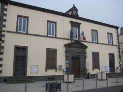 photo Vendeur / Vendeuse comptoir de matériels et équipements