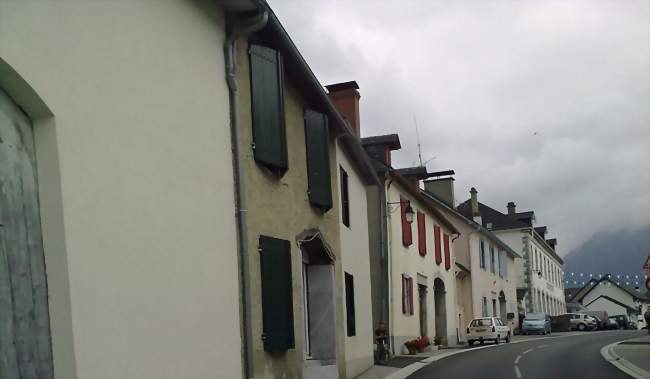 Rue d'Arette - Arette (64570) - Pyrénées-Atlantiques