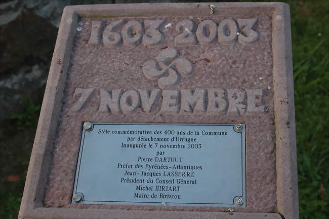 Stèle commémorative du détachement de Biriatou de la commune d'Urrugne en 1603 - Biriatou (64700) - Pyrénées-Atlantiques