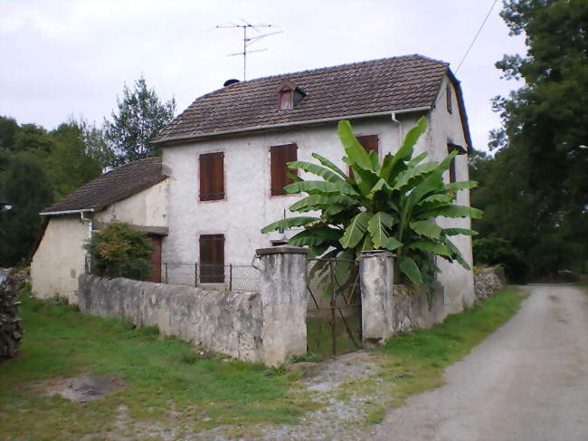 Maison caractéristique - Buziet (64680) - Pyrénées-Atlantiques