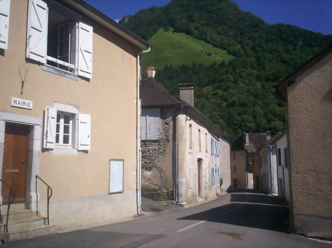 La mairie d'Escot - Escot (64490) - Pyrénées-Atlantiques